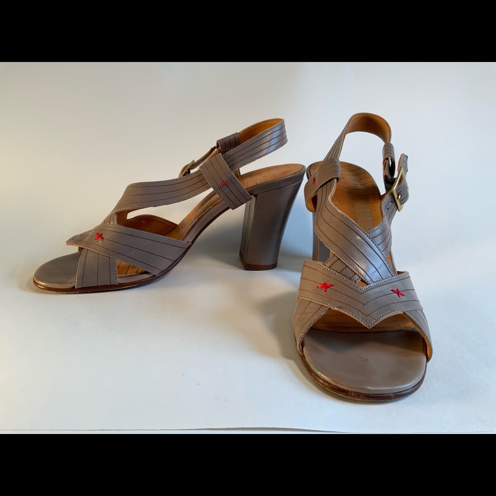 Chie Mihara grey sandal heels